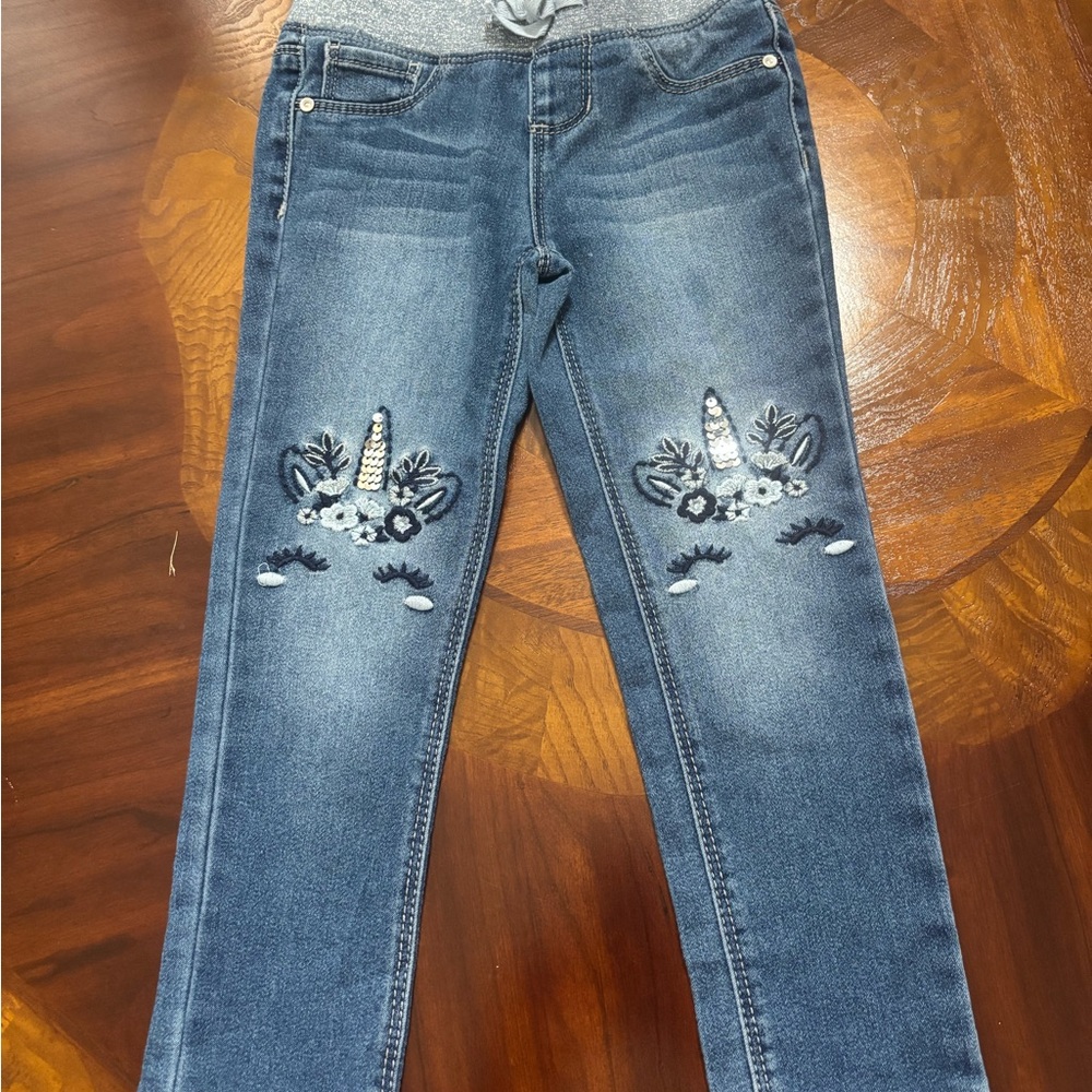 Blue Distressed Denim Jeans with Embroidery